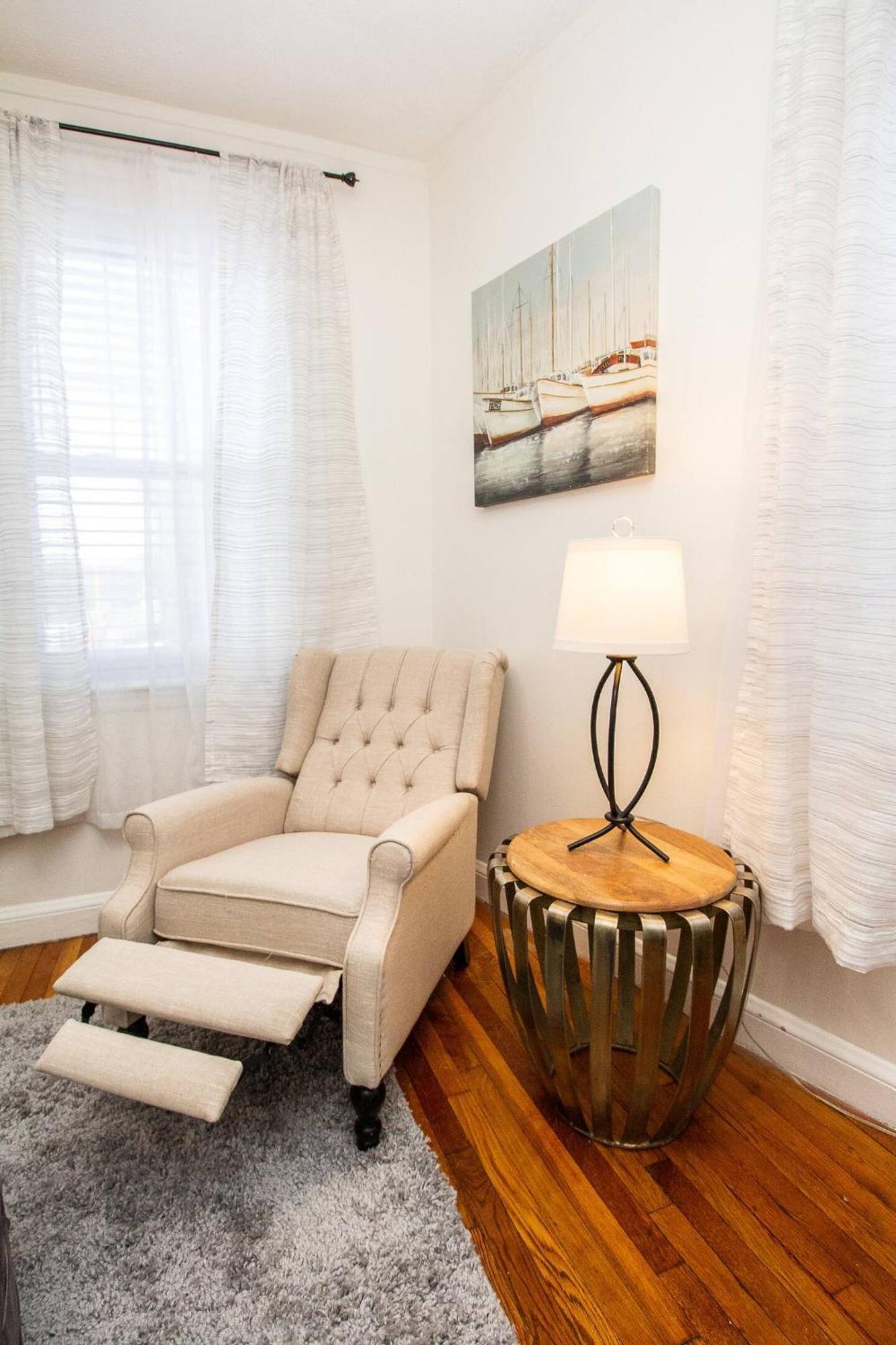 Apartment 05mile To Boston Childrens, Brigham, Dana F, Bi Brookline